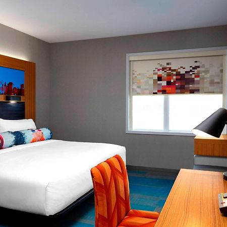 Aloft Hotel Calgary University Eksteriør billede