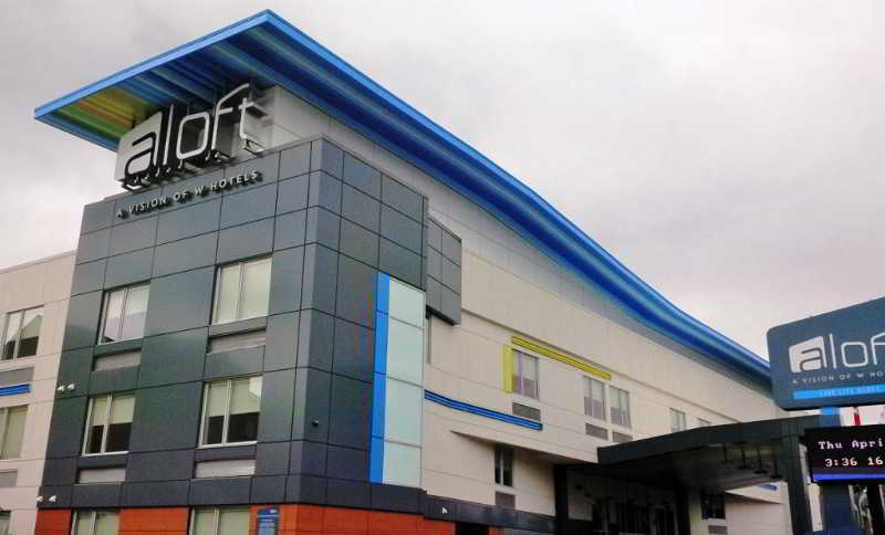 Aloft Hotel Calgary University Eksteriør billede